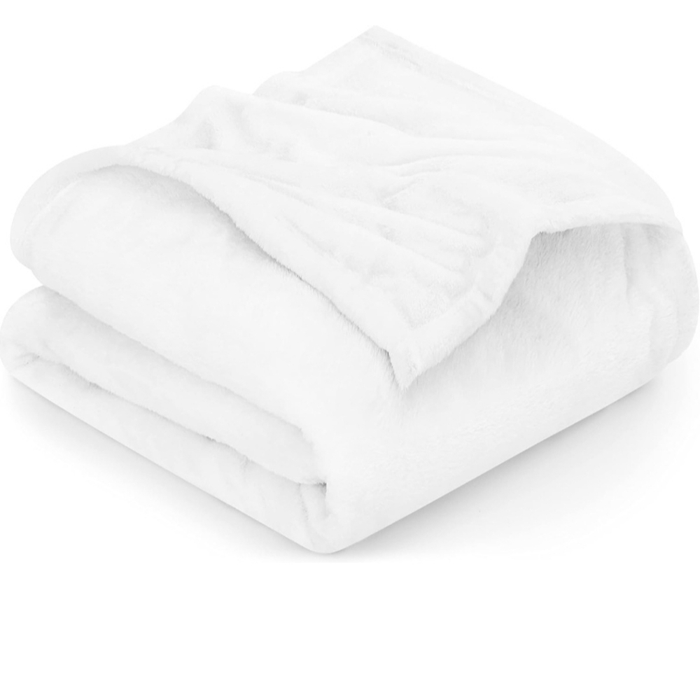 New In Box Utopia Bedding Fleece Blanket Twin Size White